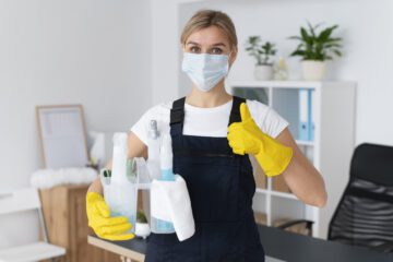 House-Cleaner