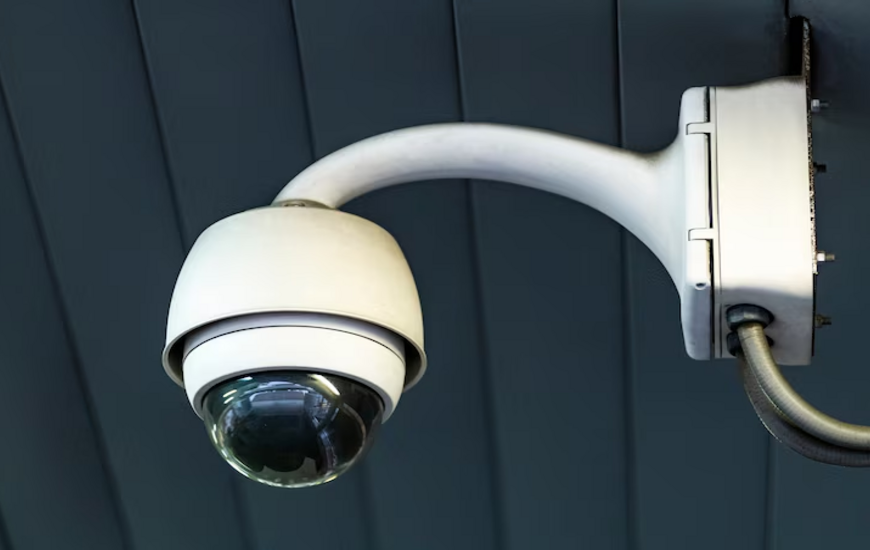 Advantages of Installing a PoE Security Camera System for Homes and Businesses