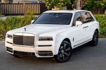 Rent Rolls Royce Dubai to Get A Luxury Experience Like No Other 